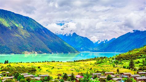 巴松措景区,巴松措景区旅游攻略缩略图