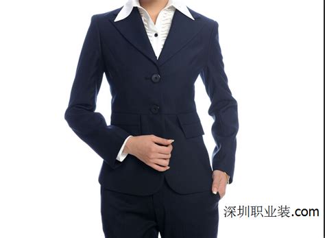 正装是什么样的衣服(休闲正装是什么样的衣服)缩略图